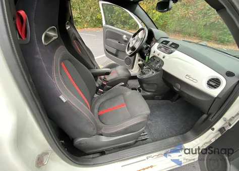 2013 Fiat 500 Abarth z USA, uszkodzony, nr VIN 3C3CFFFH1DT573319